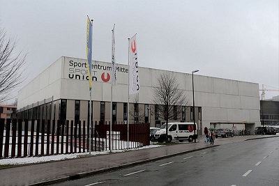 wikimedia_Sportzentrum.jpg